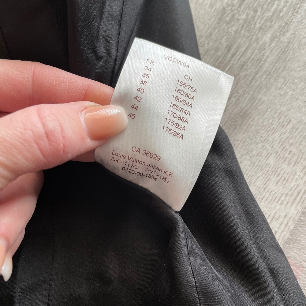 SOLD 🖤 NWT Louis Vuitton Runway Silver Dress - Picture 11 of 15